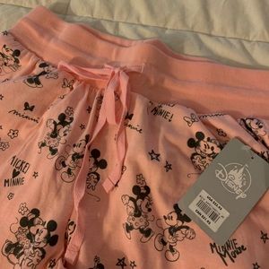 Minnie Mouse pink joggers!